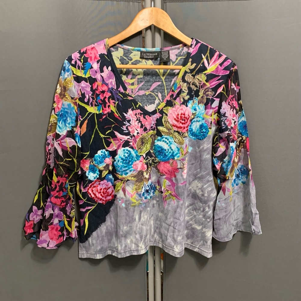 B16-Women's Le Mieux Studio Blouse, XL, Multicolored